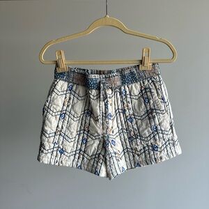 Small Quilted Designed Short